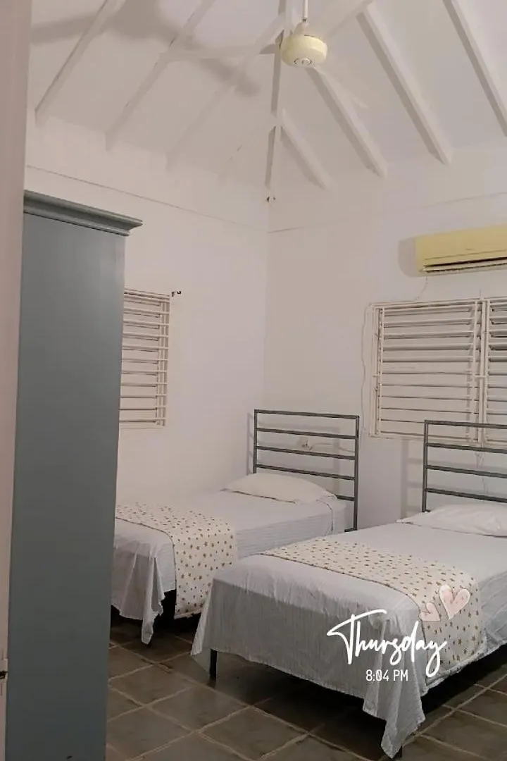 Ella Villa Apartments Negril