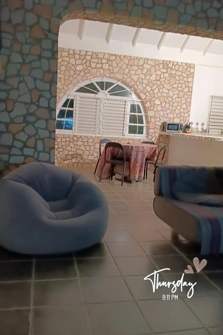 Ella Villa Apartments Negril